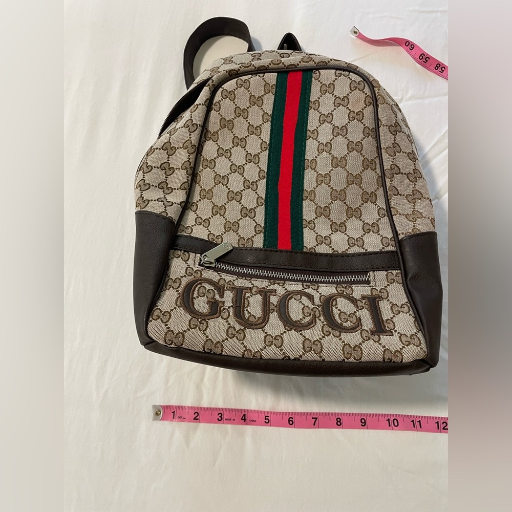 Gucci back pack - Picture 2 of 10